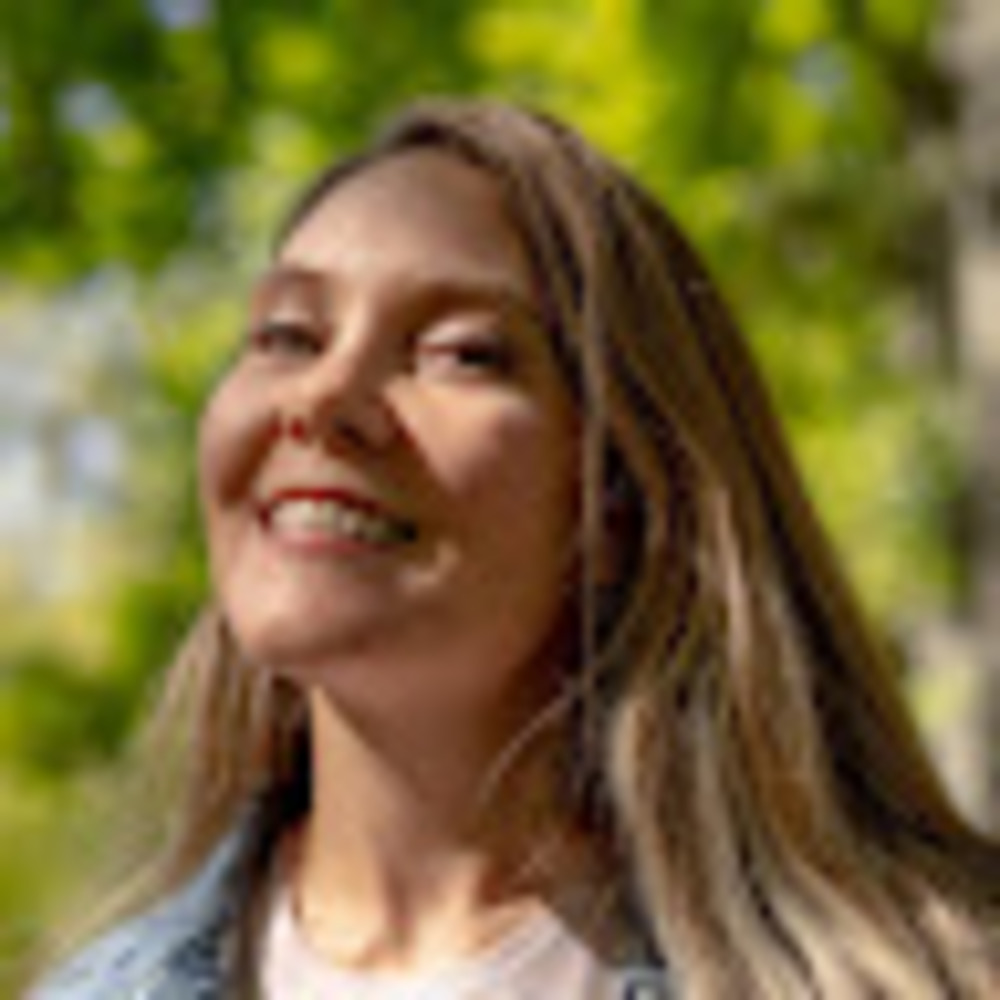 Meet your Posher, Leia